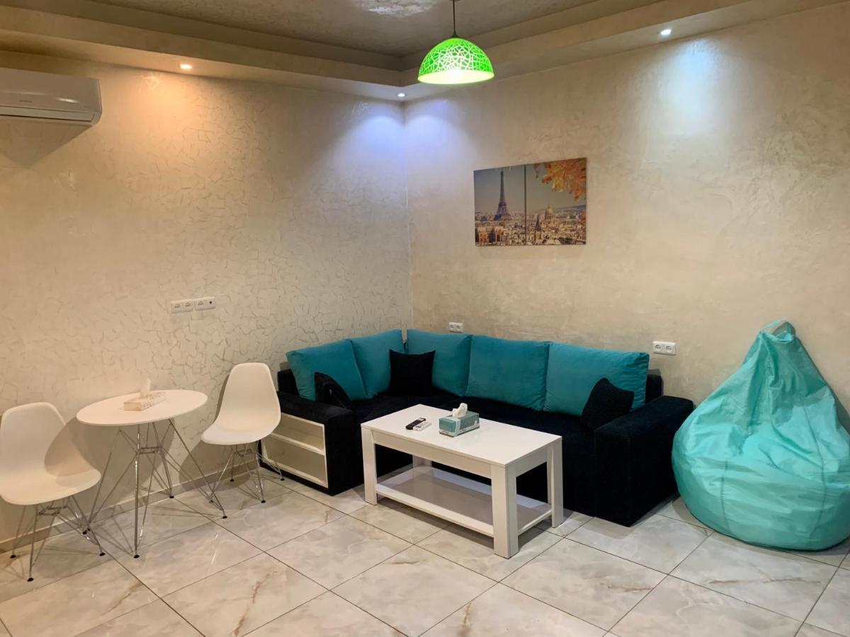 Luxury Apartment With Jacuzzi On Republic Square Ереван Экстерьер фото